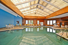  Pocono Resort & Conference Center - Pocono Mountains  Lake Harmony
